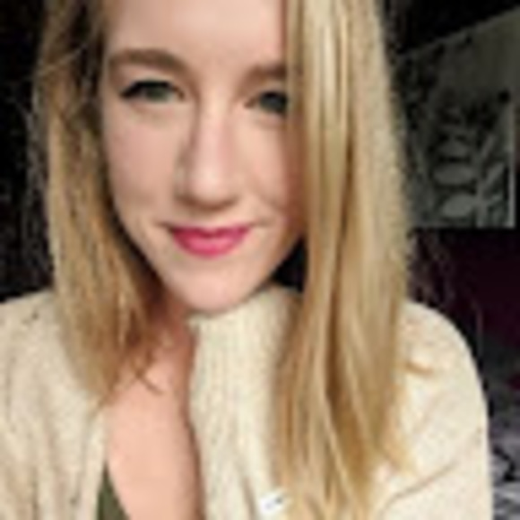 Meet your Posher, Kaitlyn - Picture 1 of 1